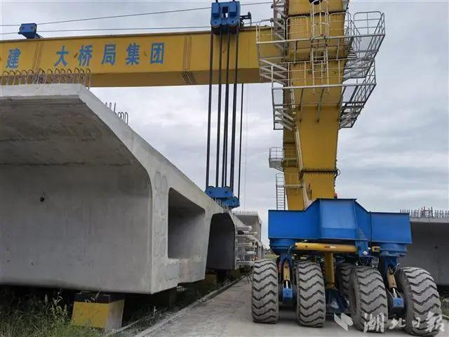 ����3�꽨�ɣ�������·���½�չ����